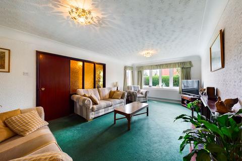 30 Charlesbye Avenue, Ormskirk, L39 2XY