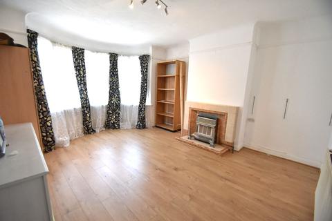 42 Sutton Lane, Hounslow, TW3 3BD