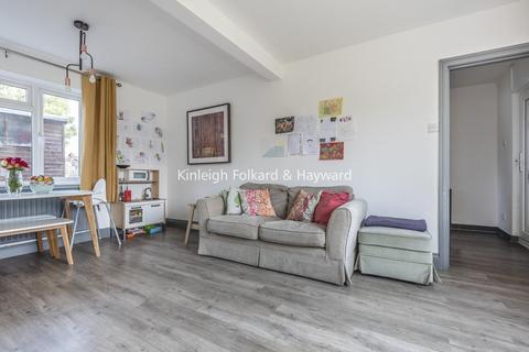 171 Slades Drive, Chislehurst, BR7 6JZ