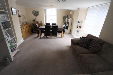 2 bedroom apartment for sale - Lambourn, Hungerford