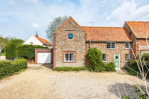 4 bedroom semi-detached house for sale - Burnham Overy Town