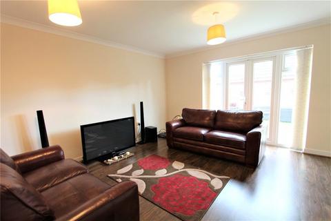 3 bedroom mews to rent, Deansgate, Wychwood Village