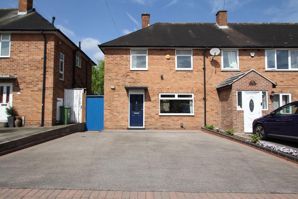 Lawnswood Avenue, Shirley, Solihull 2 bed end of terrace house £275,000