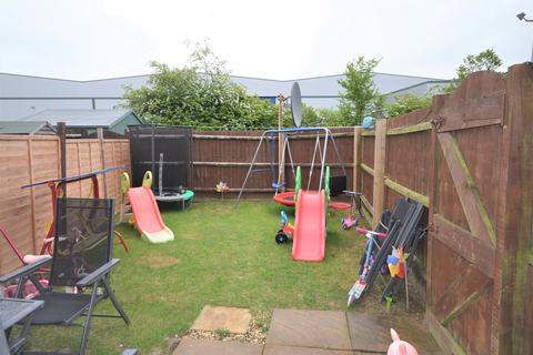 40 Babbage Crescent, Corby, NN17 4AJ