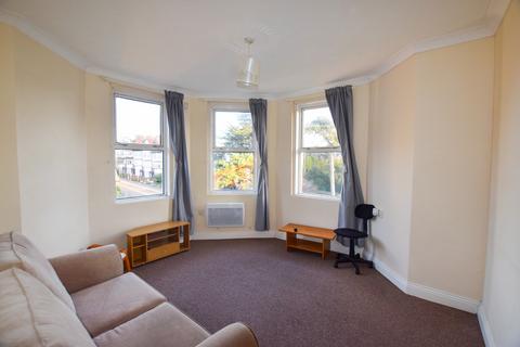 1 bedroom flat to rent, Carlton Court, 428 Christchurch Road