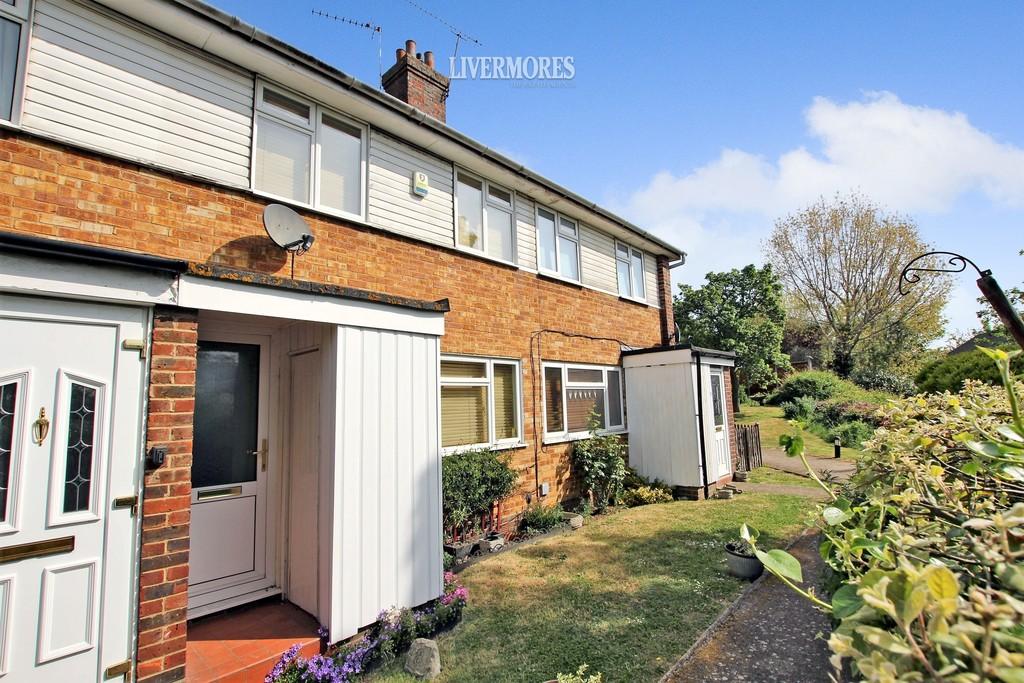 Chapel Hill, Crayford 2 bed terraced house £300,000