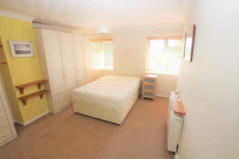 8, Copperfield Court Chapel Hill, Dartford, DA1 4DJ