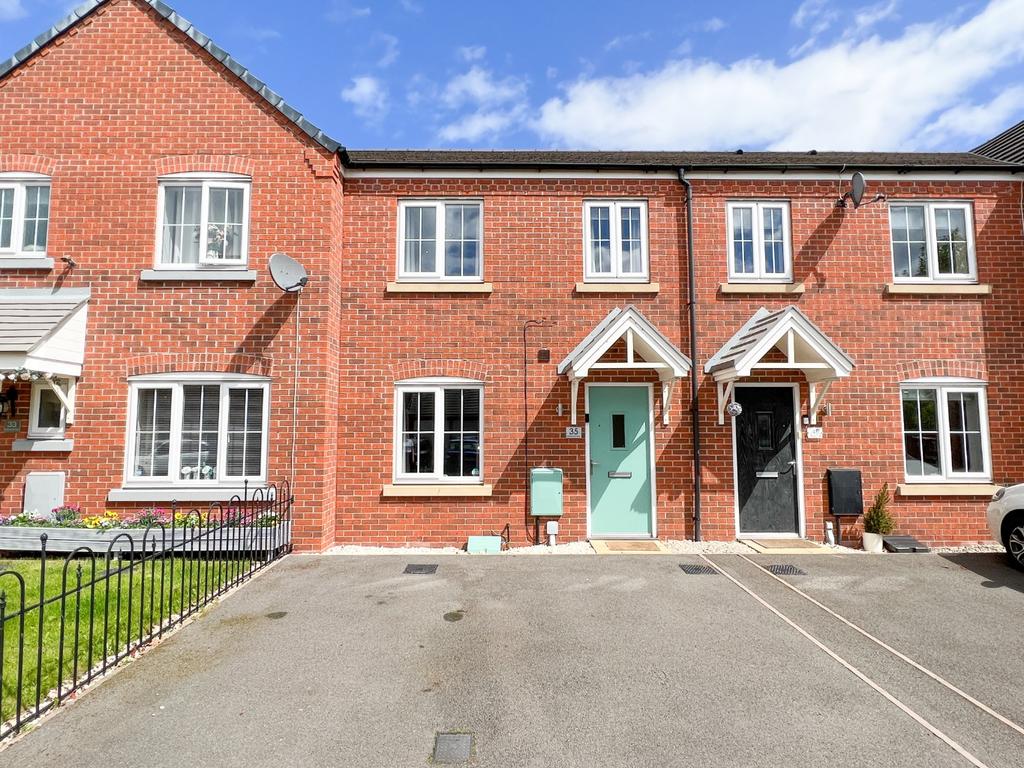 Earlswood Way, Cannock, Staffordshire 3 bed terraced house £200,000