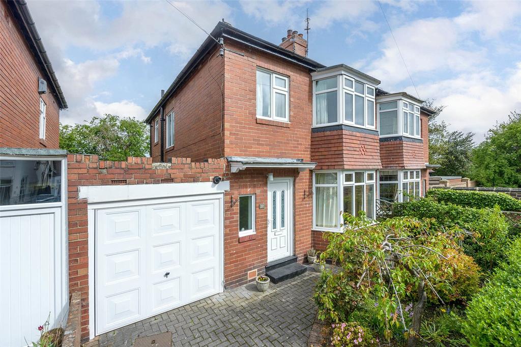 Elmfield Gardens, Gosforth, Newcastle... 3 bed semidetached house £