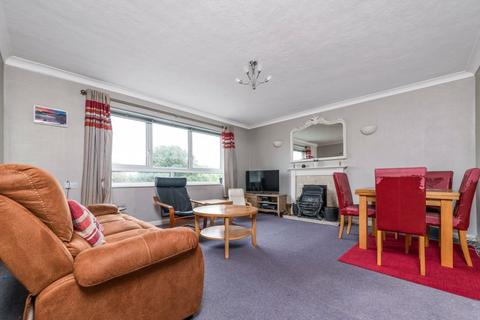3 bedroom flat for sale - Wood Place, Chislehurst Road, Sidcup, DA14 6BG
