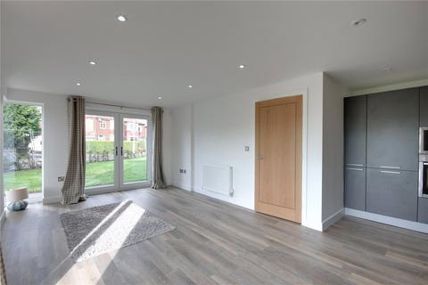 2 bedroom flat for sale, The Rookery, South View