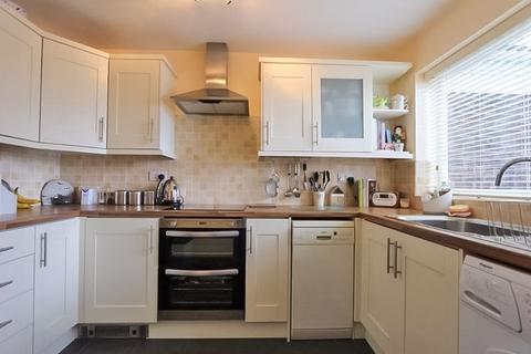 17 Binbrook Road, Willenhall, WV12 4TW