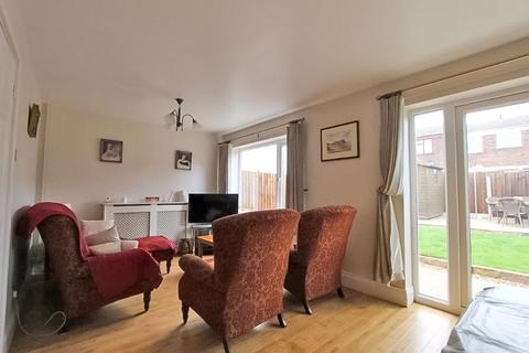17 Binbrook Road, Willenhall, WV12 4TW