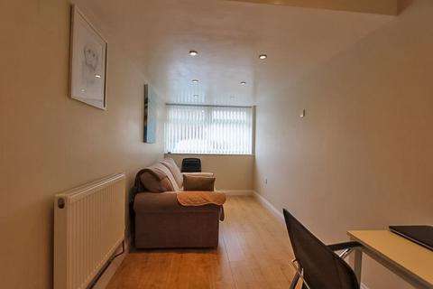 17 Binbrook Road, Willenhall, WV12 4TW