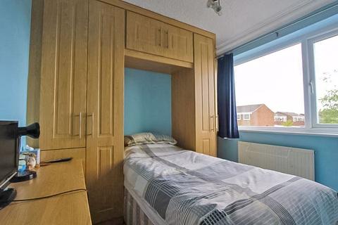 17 Binbrook Road, Willenhall, WV12 4TW