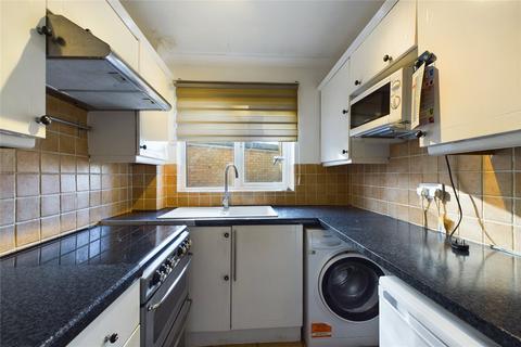 1 bedroom terraced house to rent, Harvard Road, Owlsmoor, Sandhurst, Berkshire, GU47