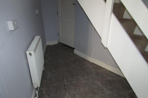 1 bedroom end of terrace house for sale - Edenfield Road Norden.
