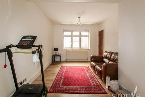 5 bedroom house to rent, Derwent Drive, Hayes, Middlesex