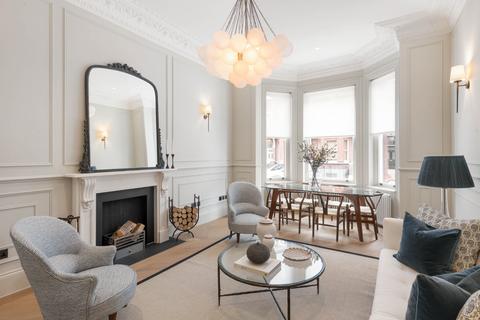 Flat 1, 17 Rosary Gardens, London, SW7 4NJ