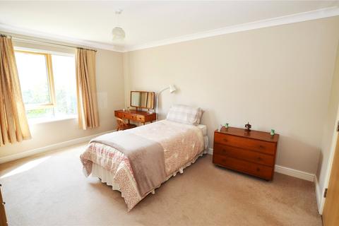 2 bedroom apartment for sale - Lealands Drive, Uckfield, East Sussex, TN22
