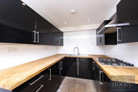 1 bedroom apartment for sale, Queens Crescent, London, NW5