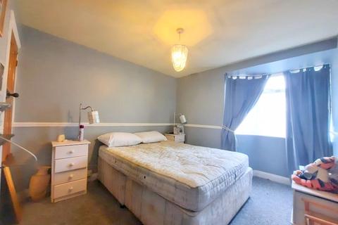 48 Shakespeare Avenue, Feltham, TW14 9HX