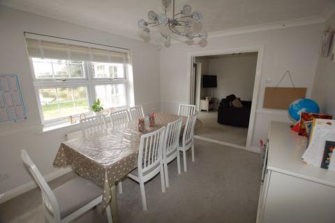 33 Alderton Road, Orsett, Grays, RM16 3DZ