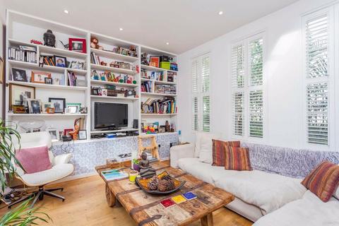 148 Crouch Hill, London, N8 9DX