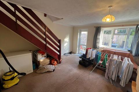 3 bedroom semi-detached house to rent, Amberley Road, Bristol