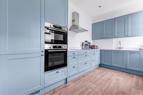 31 Queens Road, Wallington, SM6 0AG