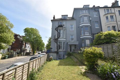 Flat 2, 1 Anglesea Terrace, St Leonards-on-sea, TN38 0QS