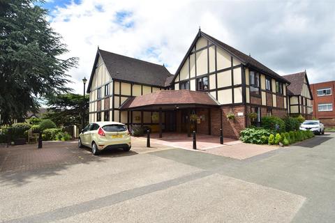 2 bedroom retirement property for sale, 321 The Cedars, Abbey Foregate, Shrewsbury, SY2 6BY