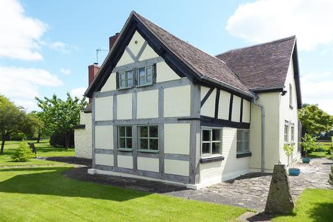 3 bedroom detached house for sale - Edwyn Ralph, Herefordshire - with land