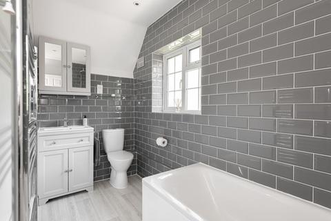14 Worcester Park Road, Worcester Park, KT4 7QD