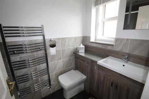 4 Brooklands, Horwich, Bolton, BL6 5RW