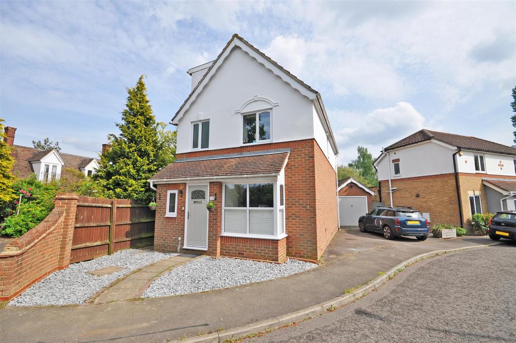 Stilemans Wood, Cressing, Braintree 4 bed detached house £425,000