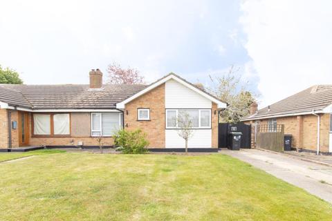 2 bedroom semi-detached bungalow for sale - Grenville Way, Broadstairs