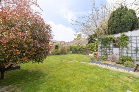 2 bedroom semi-detached bungalow for sale - Grenville Way, Broadstairs