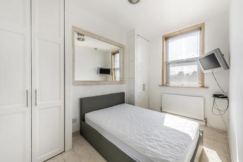 2 bedroom flat to rent, High Road, Willesden Green, NW10