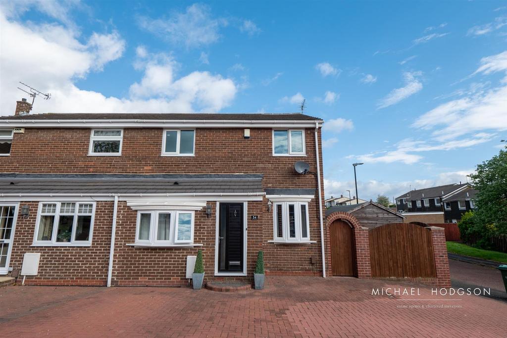 Trevarren Drive, Leechmere, Sunderland 3 bed semidetached house £179,950