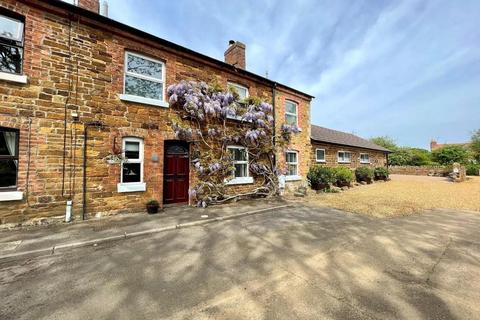 17 Coldstream Lane, Hardingstone, Northampton, NN4 6DB