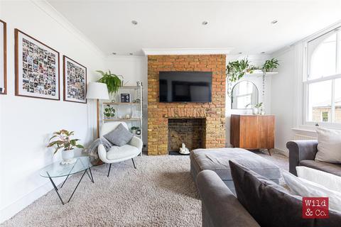 21c Brookfield Road, Hackney, London, E9 5AH