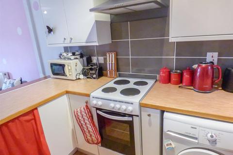 5 Armoury Drive, Gravesend, DA12 1LZ