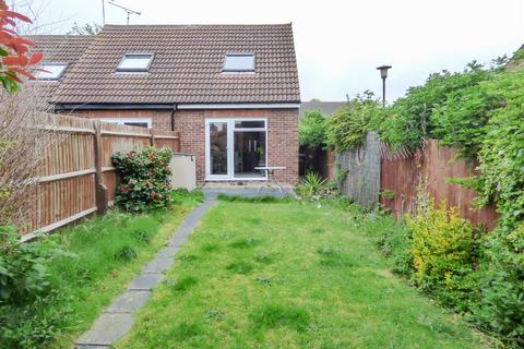 5 Armoury Drive, Gravesend, DA12 1LZ