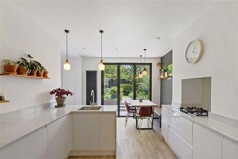 22 Princethorpe Road, London, SE26 4PF
