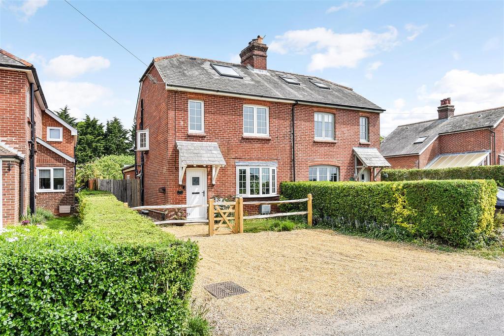 West Ashling Road, Hambrook, Chichester 3 bed semidetached house £