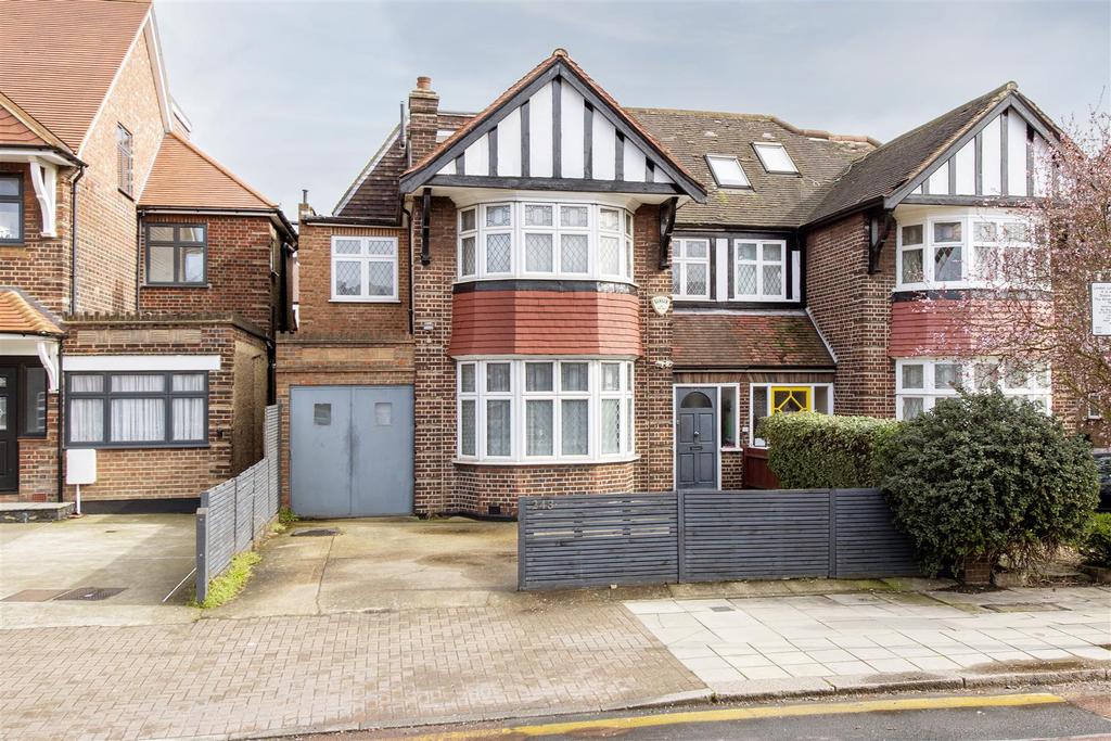 Chamberlayne Road, Kensal Rise, NW10 6 bed semidetached house £1,650,000