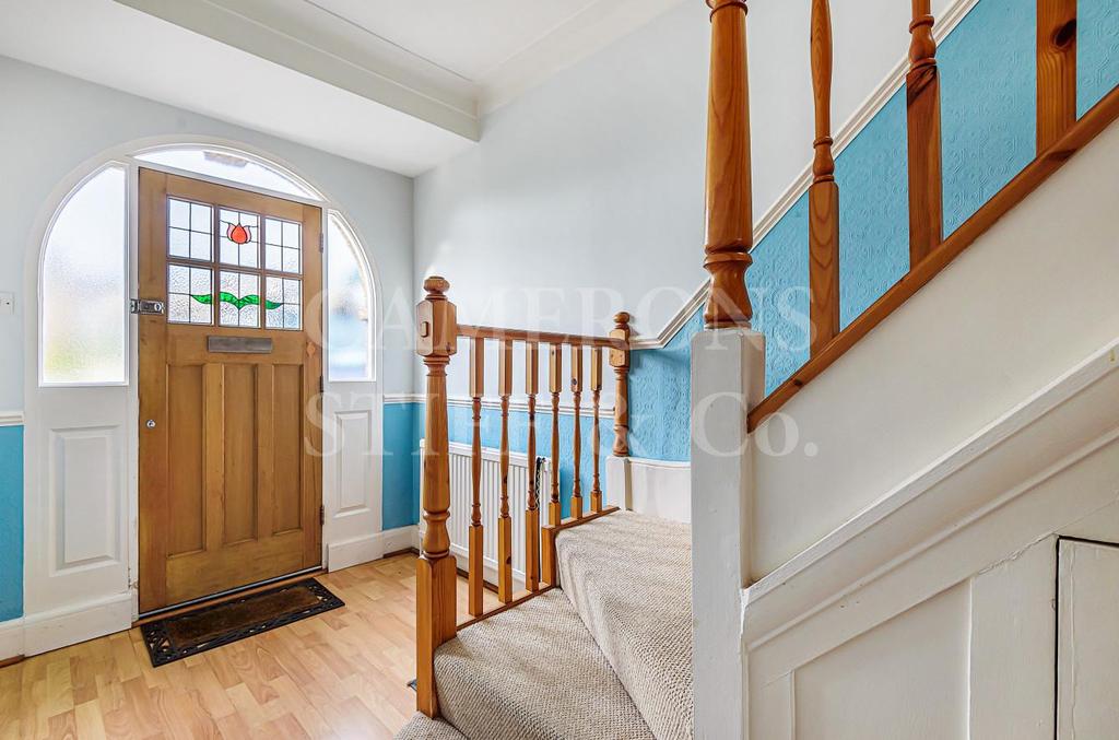 Lennox Gardens, London 4 bed semidetached house £950,000