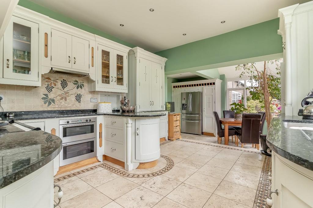 Dining Kitchen - A.jpg