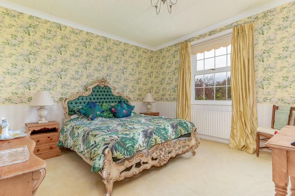 Bedroom 2.jpg